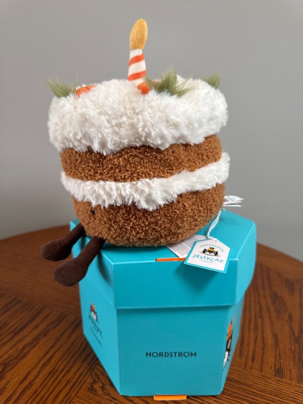 NWT Jellycat Amusables Carrot Cake Chicago Nordstrom Exclusive - Picture 3 of 10